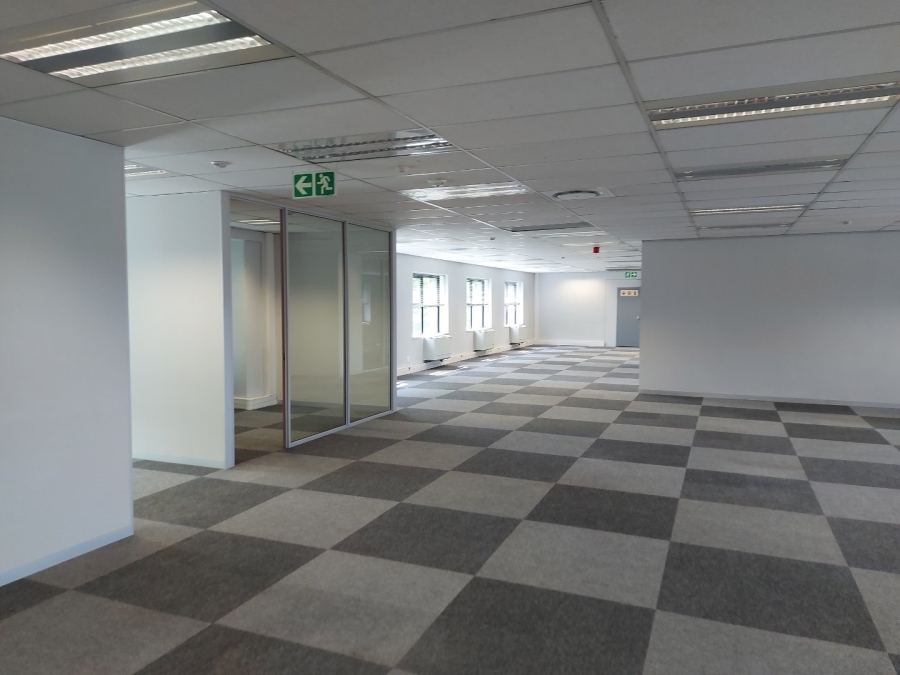 To Let commercial Property for Rent in Mowbray Western Cape